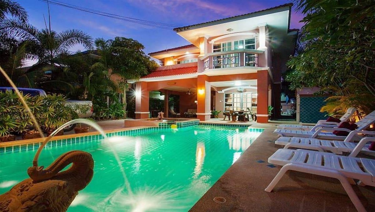 บ านพ กพ ทยาม สระว ายน ำ 5 ห องนอน บ านและคอนโดให เช าในพ ทยา pattaya houses pool villas and condos for rentals