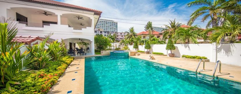 บ้านพักพัทยามีสระว่ายน้ำ1