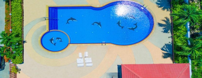 บ้านพักพัทยามีสระว่ายน้ำ13