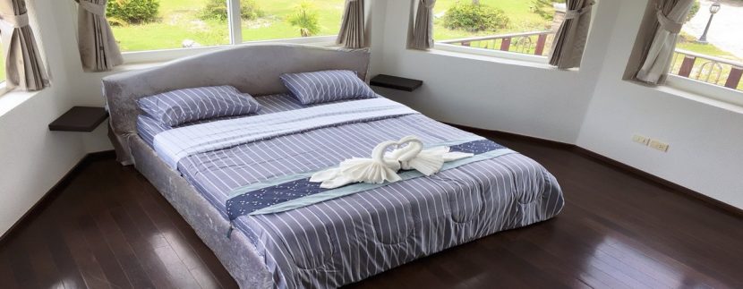 บ้านเช่ามีสระว่ายน้ำใกล้พัทยา