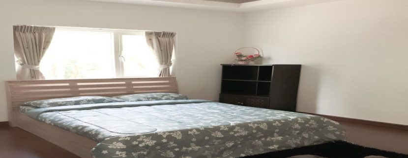 บ้านเช่ามีสระว่ายน้ำใกล้พัทยา