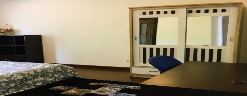 บ้านเช่ามีสระว่ายน้ำใกล้พัทยา