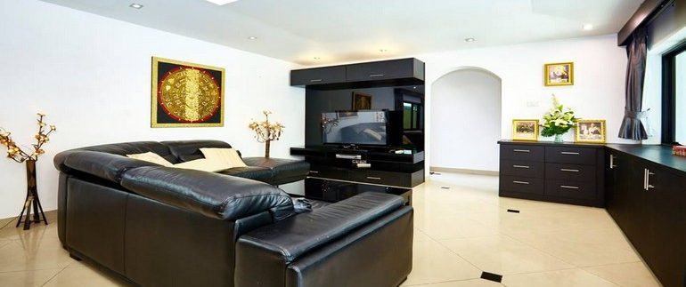 บ้านมีสระว่ายน้ำส่วนตัวพัทยาให้เช่า