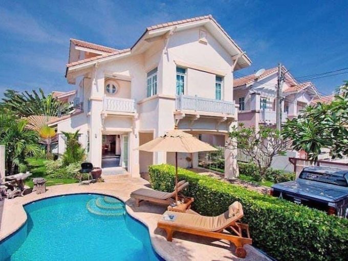New Modern Design House in Pattaya for Sale below market price