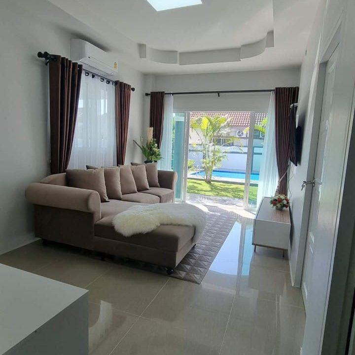 ขายบ้านพูลวิลล่าพัทยาราคาถูก9