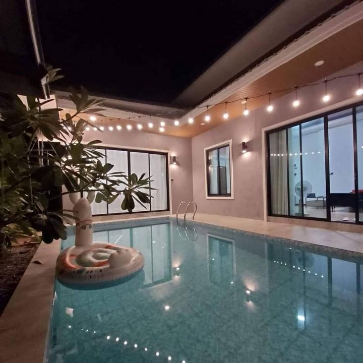 pool villa bangsaray pattaya for sale