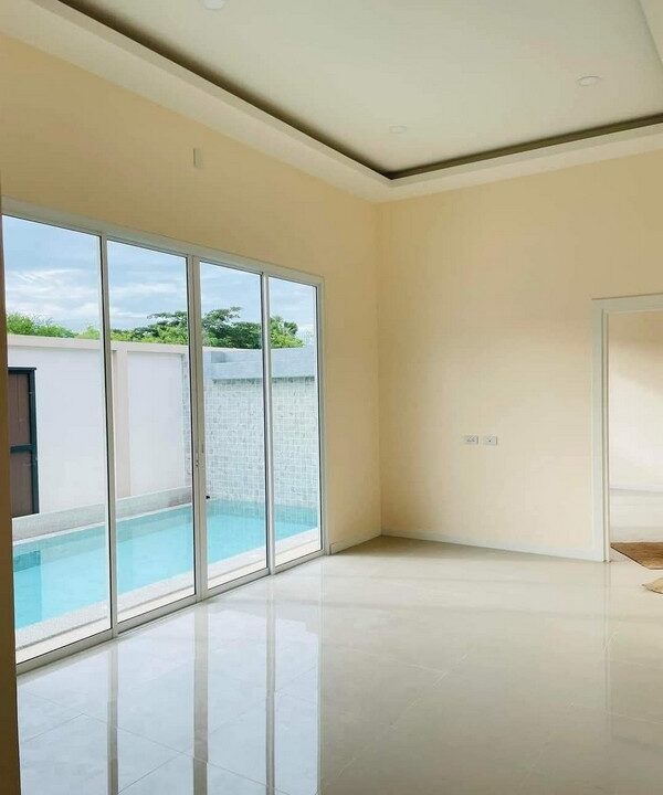 affordable pool villa in pattaya for sale2