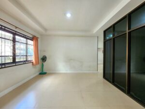 ขายบ้านพัทยาราคาถูก 3ห้องนอน 1ห้องน้ำ ซอยโรงเรียนศรีสุวิช บ้านพัทยาขายตามสภาพ