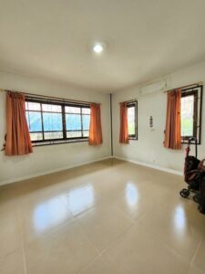 ขายบ้านพัทยาราคาถูก 3ห้องนอน 1ห้องน้ำ ซอยโรงเรียนศรีสุวิช บ้านพัทยาขายตามสภาพ