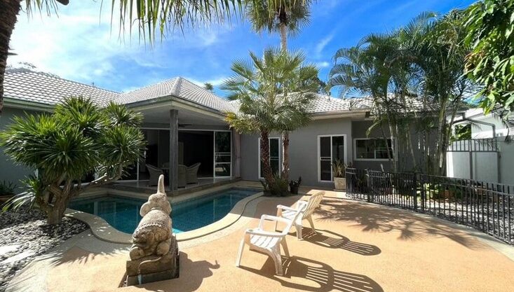 ขายบ้านสวยพัทยามีสระว่ายน้ำส่วนตัว