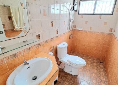 ขายบ้านบางเสร่พัทยาติดสุขุมวิท16