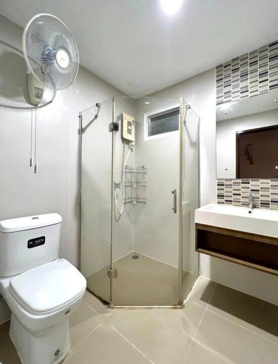 ขายบ้านสวยพัทยา2ช้ันทรงโมเดิร์นทันสมัย15