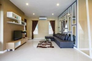 ขายบ้านพร้อมสระว่ายน้ำส่วนตัวในโครงการหมู่บ้านการ์เด้นวิลล์พัทยา