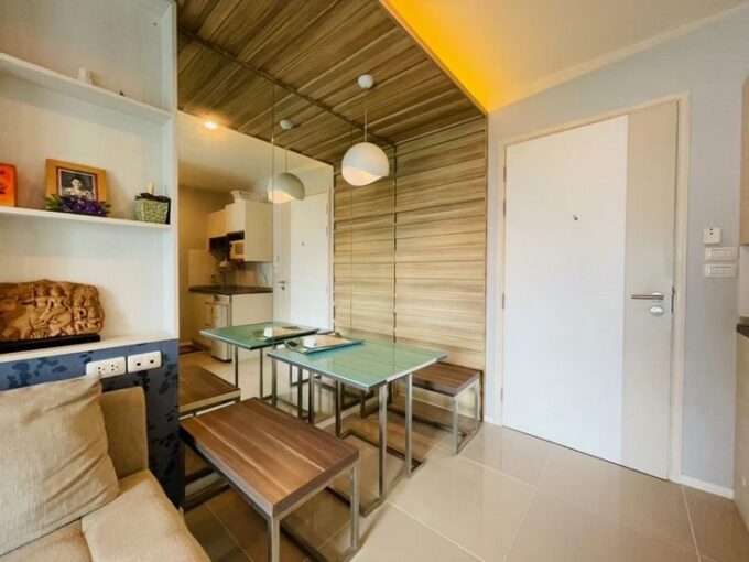 ขายคอนโดติดหาดจอมเทียนพัทยา เห็นวิวทะเล 1ห้องนอน 1ห้องน้ำ