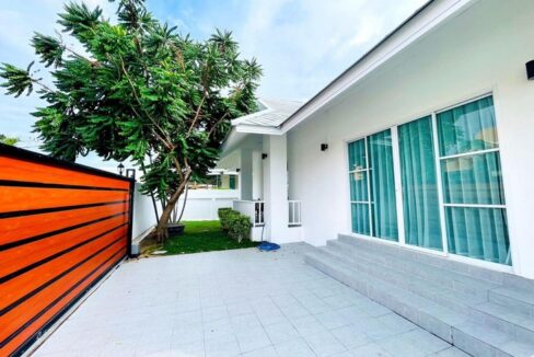 Pool Villa Soi Chaiyapruek Pattaya for Sale2