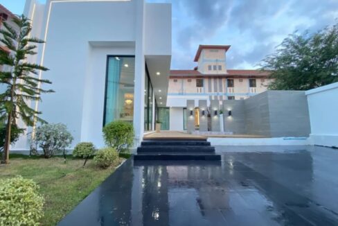 Pool Villa for Sale Pattaya31