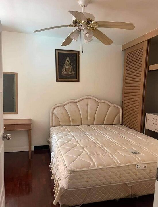 townhouse for sale on pratumnak hills pattaya8