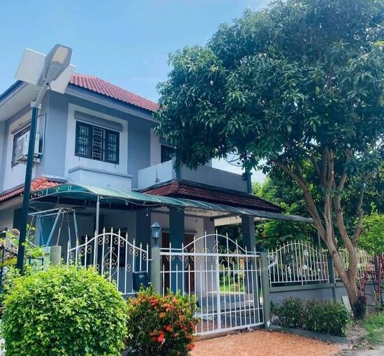 Single Detached House in Pattaya for Sale, Good location in Pattaya Park Hill Village.