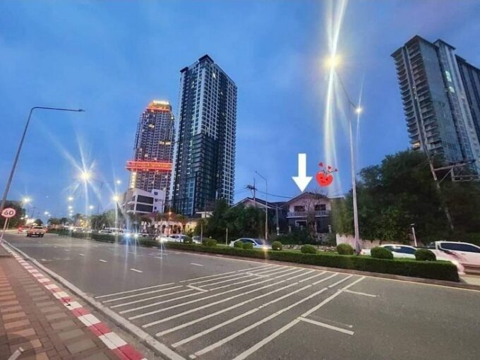 Pattaya house for rent near Jomtien Beach, The house is located on Jomtien 2nd road only 400 meters awaay from the sea.