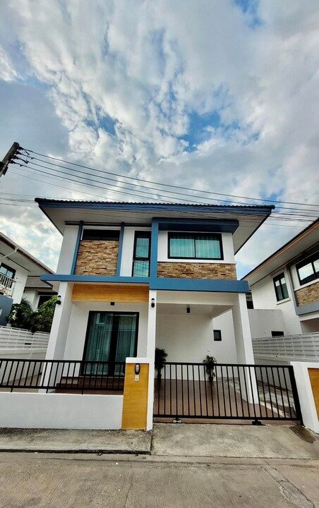 ขายบ้านเดี่ยว2ช้้นพัทยา ในหมู่บ้าน 3ห้องนอน 3ห้องน้ำ