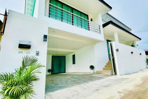 บ้านฝั่งทะเลพัทยาสไตล์โมเดิร์น