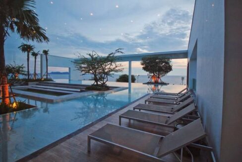 Aeras Beachfront Jomtien Condominium for Sale12