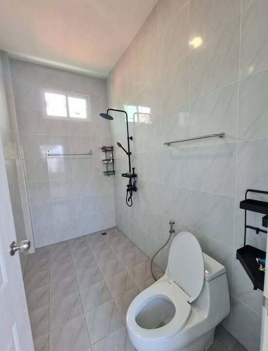 Beachfront Pool Villa for Sale Pattaya7