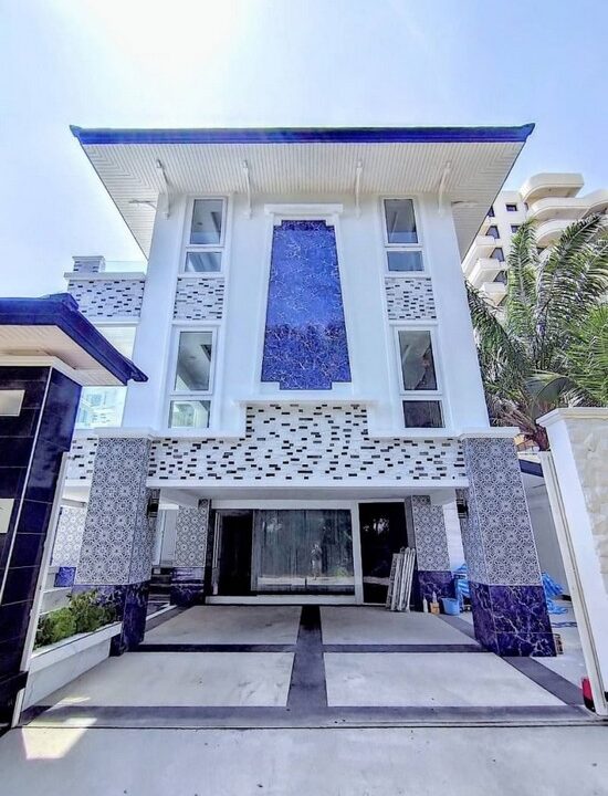 Beachhouse Pattaya for Sale2