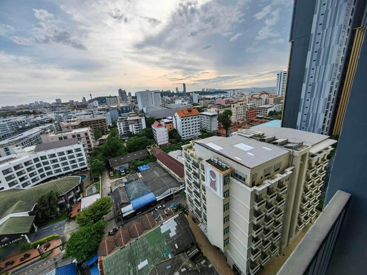 The Base Central Pattaya Condominium for Sale1