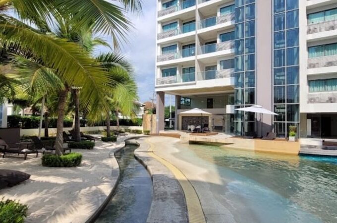 Cheap Condo in Pattaya for Sale-Laguna Beach Resort1 for Sale