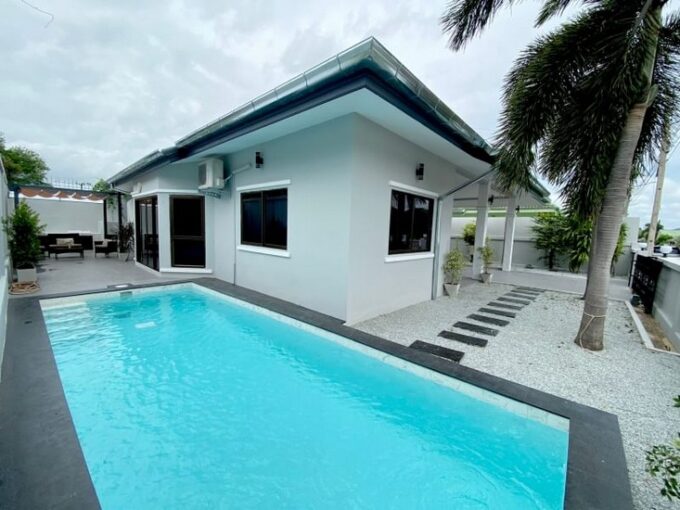 house in pattaya for sale 3bedrooms 3bathrooms