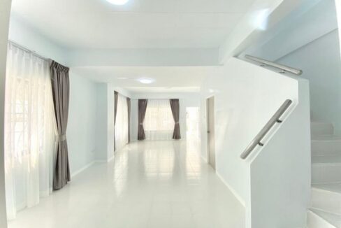 ขายทาวน์เฮาส์2ชั้นหลังมุมพัทยา17