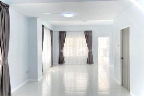 ขายทาวน์เฮาส์2ชั้นหลังมุมพัทยา3