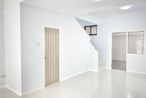 ขายทาวน์เฮาส์2ชั้นหลังมุมพัทยา4