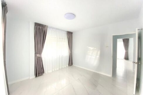 ขายทาวน์เฮาส์2ชั้นหลังมุมพัทยา7