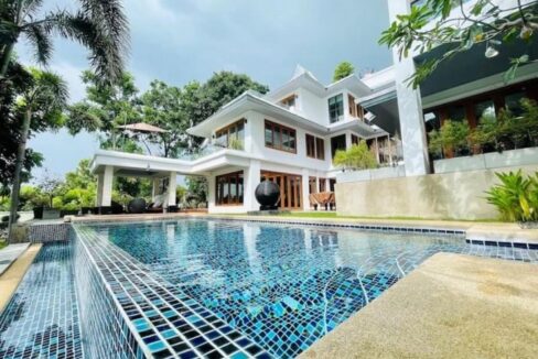 ขายบ้านติดชายหาดพัทยา บ้านหรูติดทะเลพัทยา1