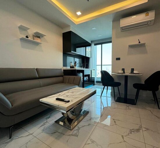 Arcadia Milleinium Tower Pattaya for Sale 1bedroom 1bathroom foreign quota