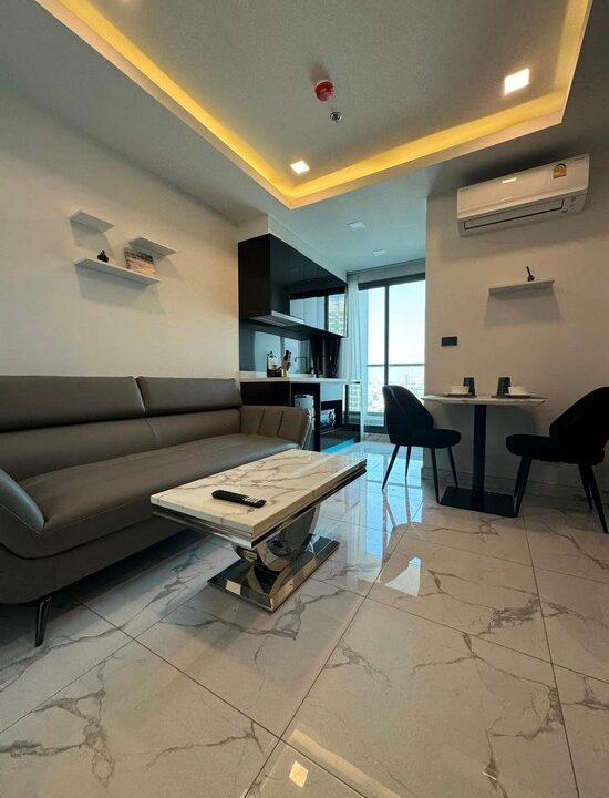 Arcadia Millenium Tower Pattaya for Sale1