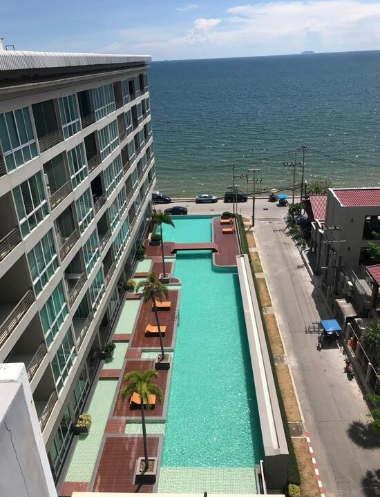 Jomtien Pattaya Beachside Condominium for Sale22