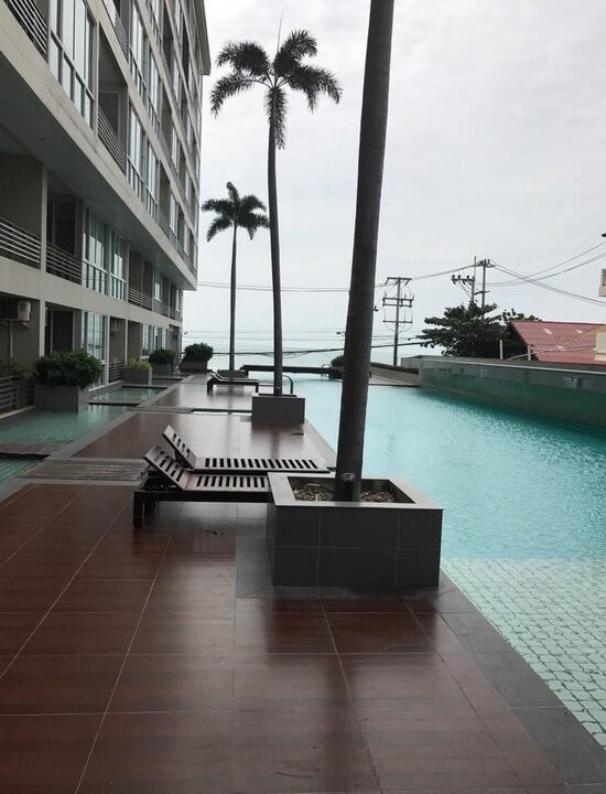 Jomtien Pattaya Beachside Condominium for Sale23