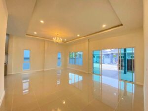 Newly Built House for Sale in Pattaya 3bedrooms 3bathrooms