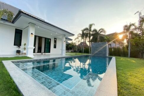 Pattaya Pool Villa for Sale