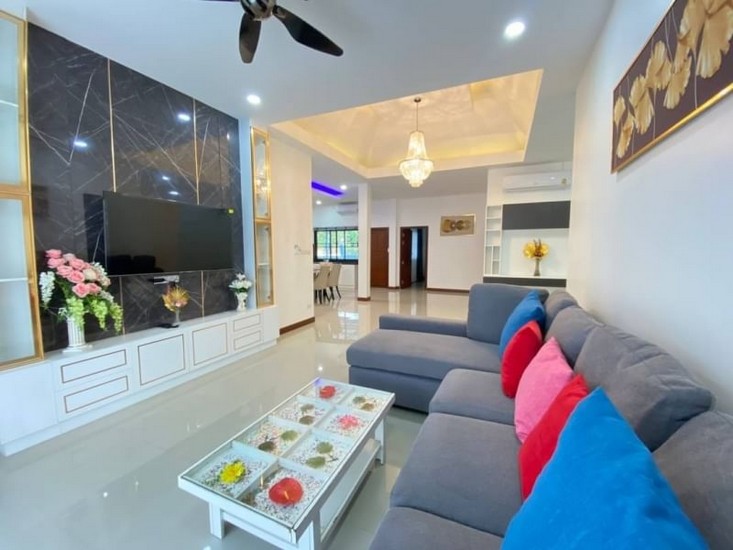 Pattaya Pool Villa for Sale4