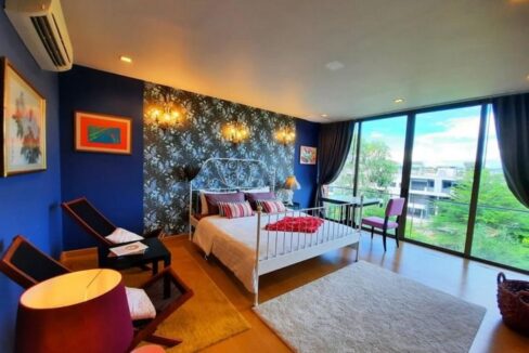 Beachfront House for Sale in Pattaya4