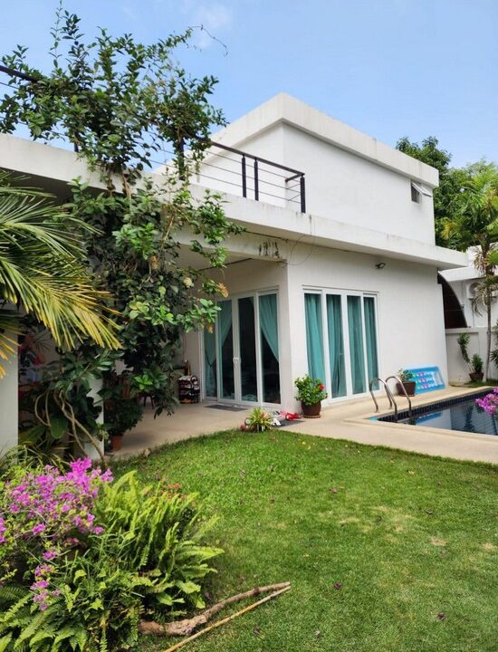 Pool VIlla for Sale near Silver Lake Pattaya