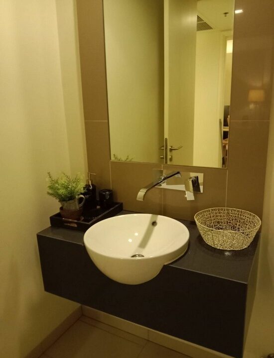 zire wongamat condominium for rent5
