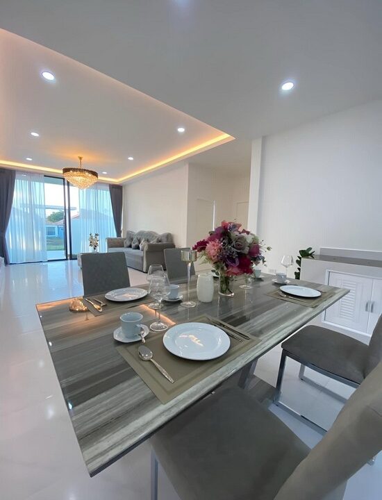 Affordable Villa for Sale in Pattaya4