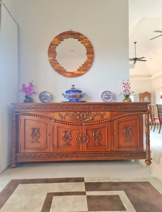 Beachfront House for Sale in Bang Saray Pattaya31