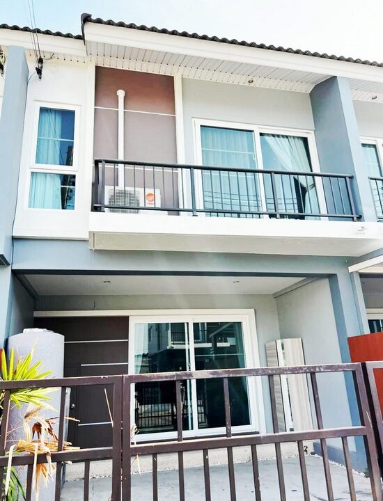 Modern Townhome for Sale in Pattaya