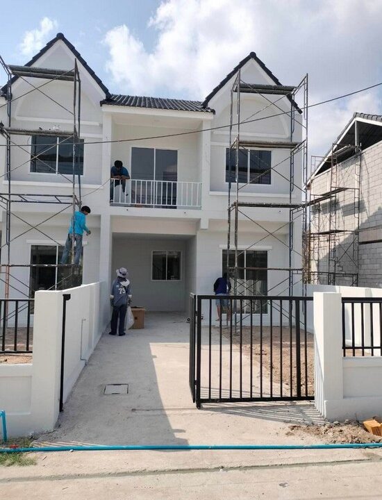 Townhouse in the center of Pattaya City for Sale4